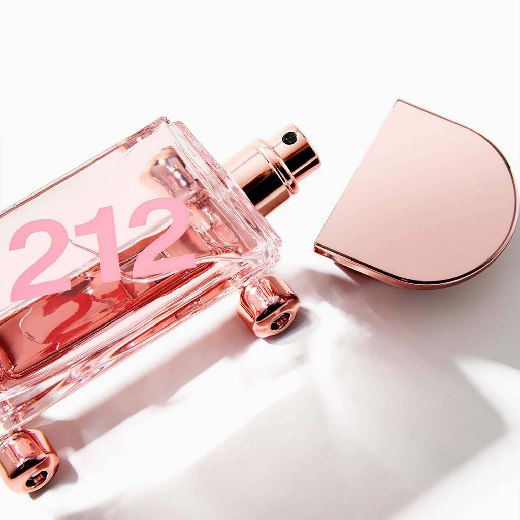 Carolina Herrera 212 Heroes for Her