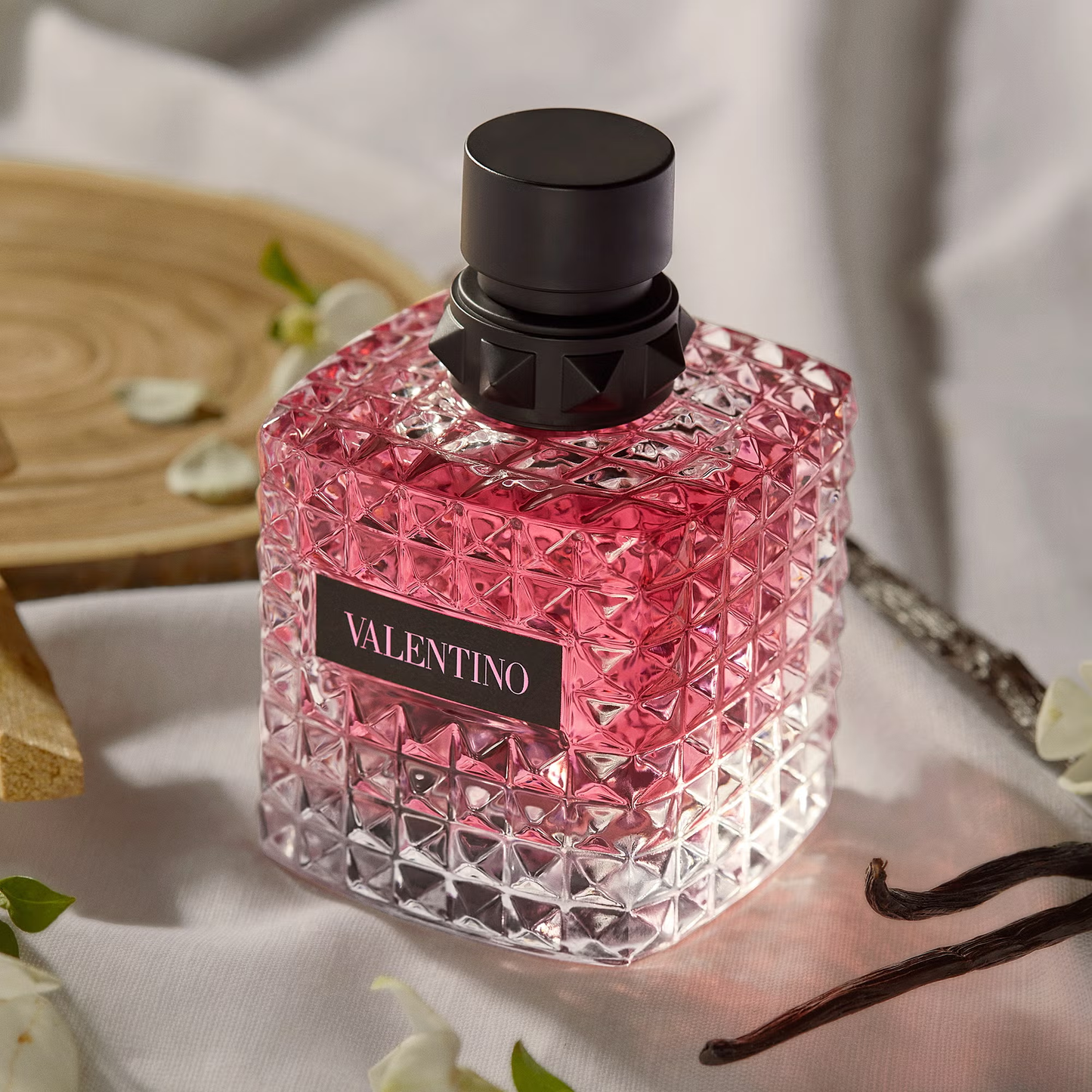 Valentino Donna Born In Roma