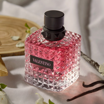 Valentino Donna Born In Roma